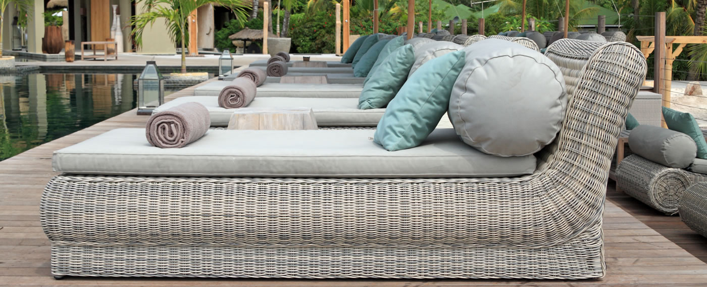 OUTDOOR UPHOLSTERY Patio Cushion Upholstery